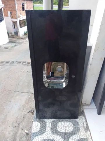 Bancadas e lavatório e nicho