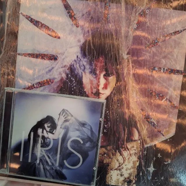 CD The Magic Gift Box de IIRIS/Iiris + Vinil Hope EP de brinde