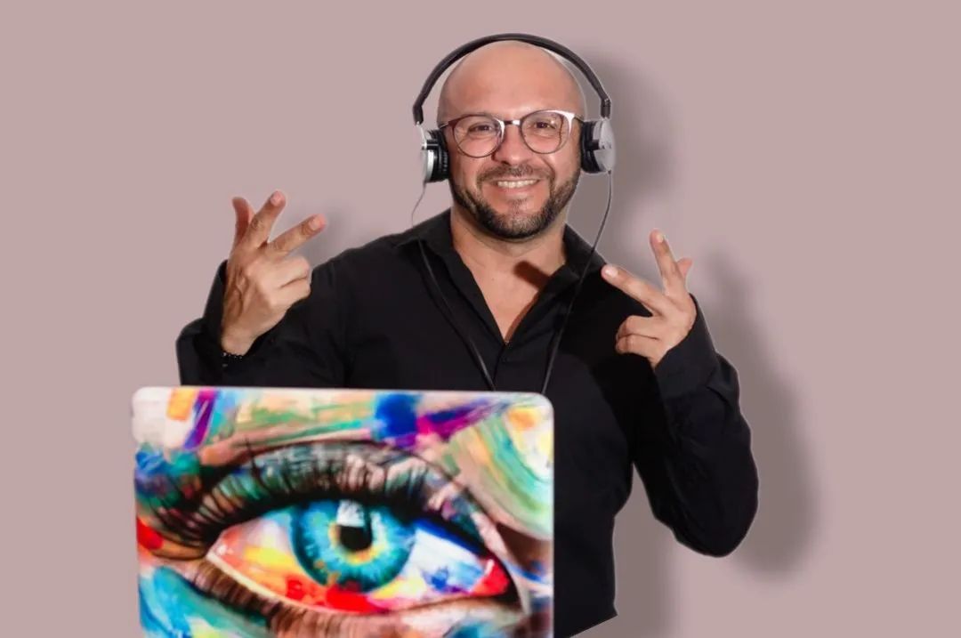 DJ som e iluminação 