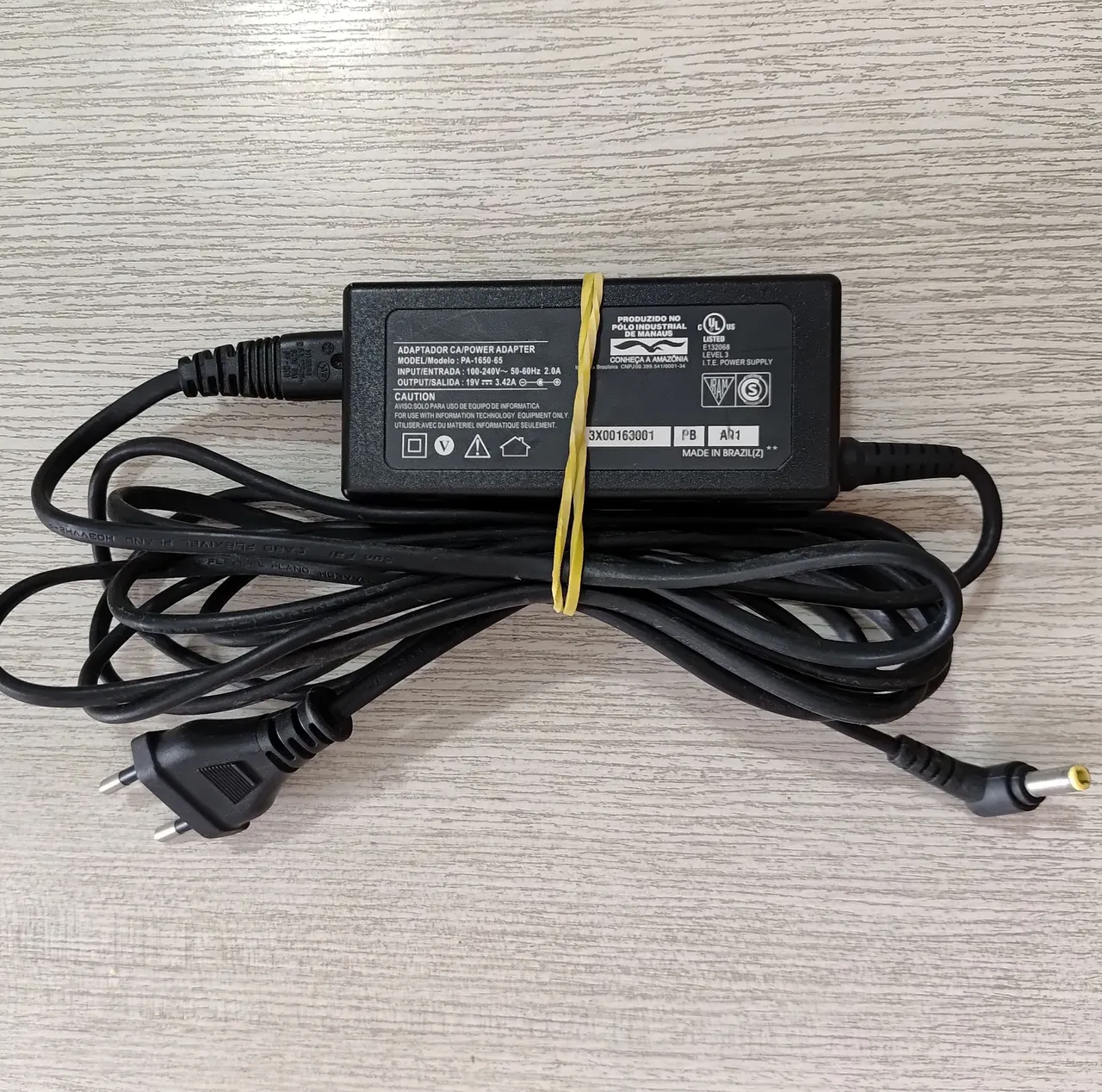 Carregador Notebook 19V 3.42A