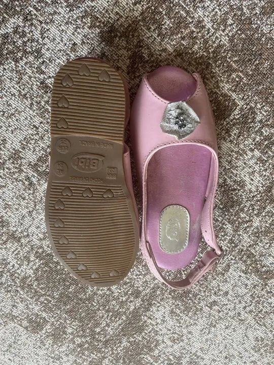 Sandália Feminina Bebê Rosa Bibi - Foto 2