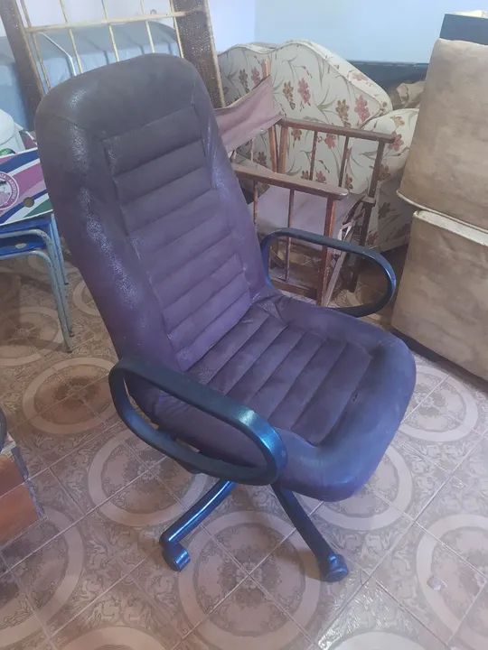 Cadeira de escritório antiga  - Foto 3