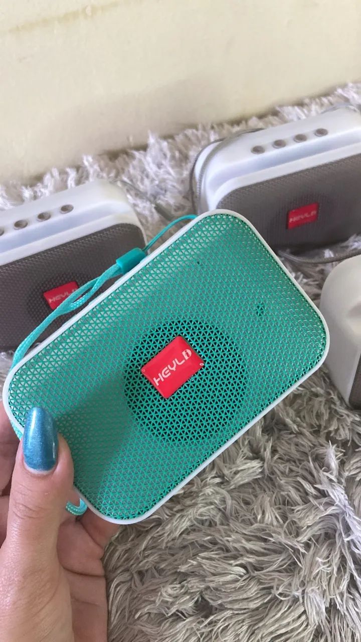 Caixinha de som Bluetooth com entrada para cartão de memória e pendrive - Foto 3