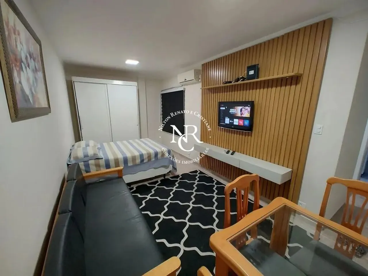 Sala living á venda mobiliado no José Menino em Santos-SP