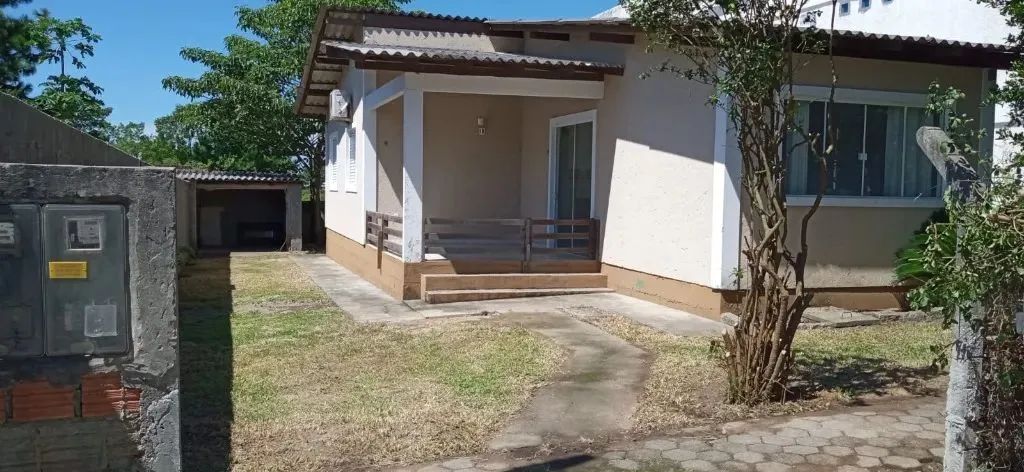 FLORIANóPOLIS - Casa Padrão - São João do Rio Vermelho
