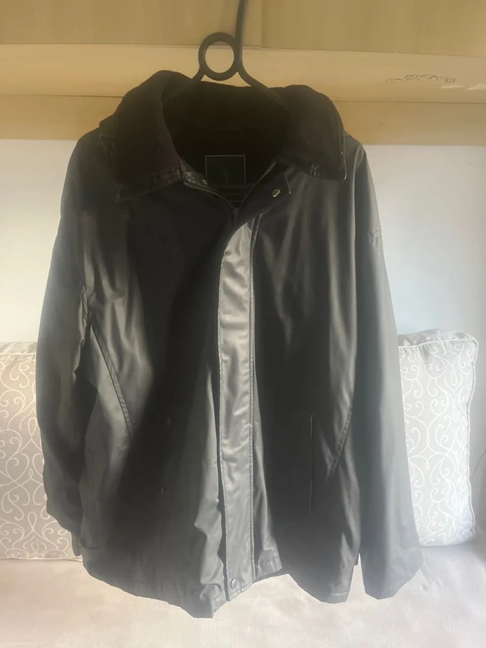Jaqueta masculina preta da Aleatory