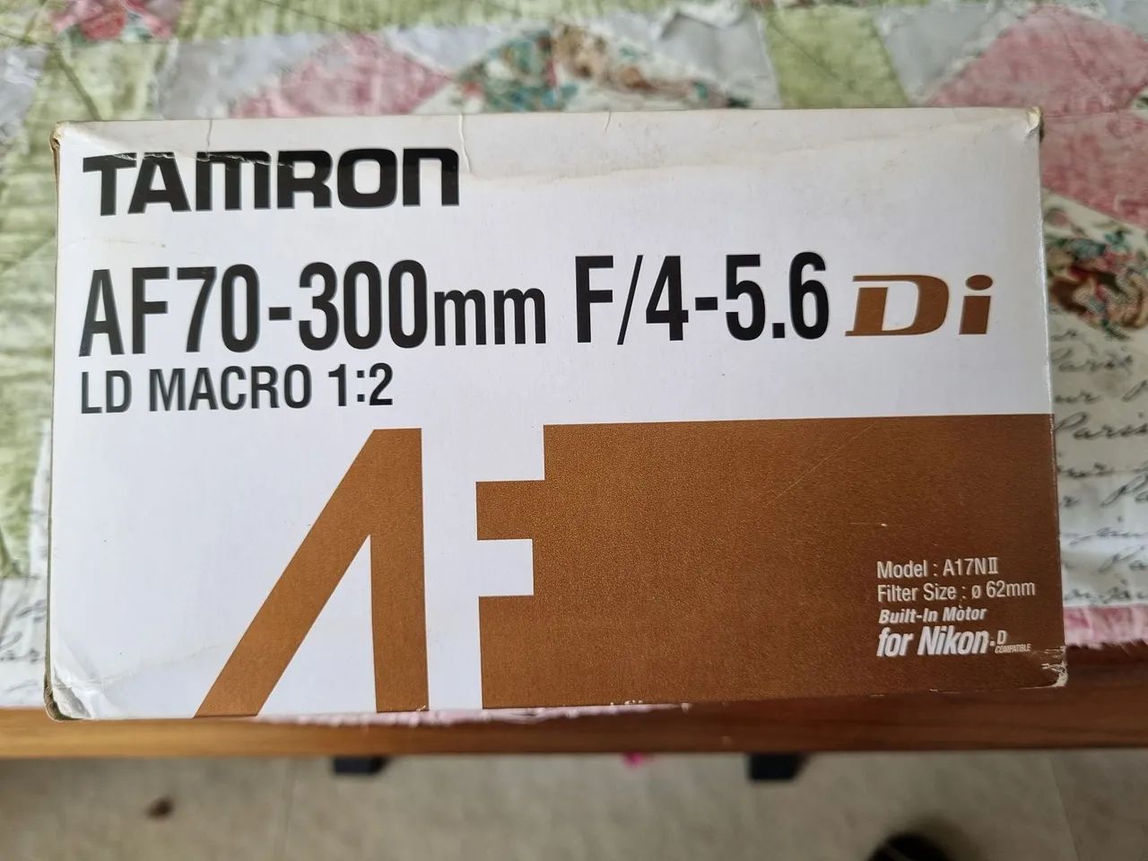 Lente Tamron AF 70-300mm F/4-5.6 Di LD Macro para Nikon