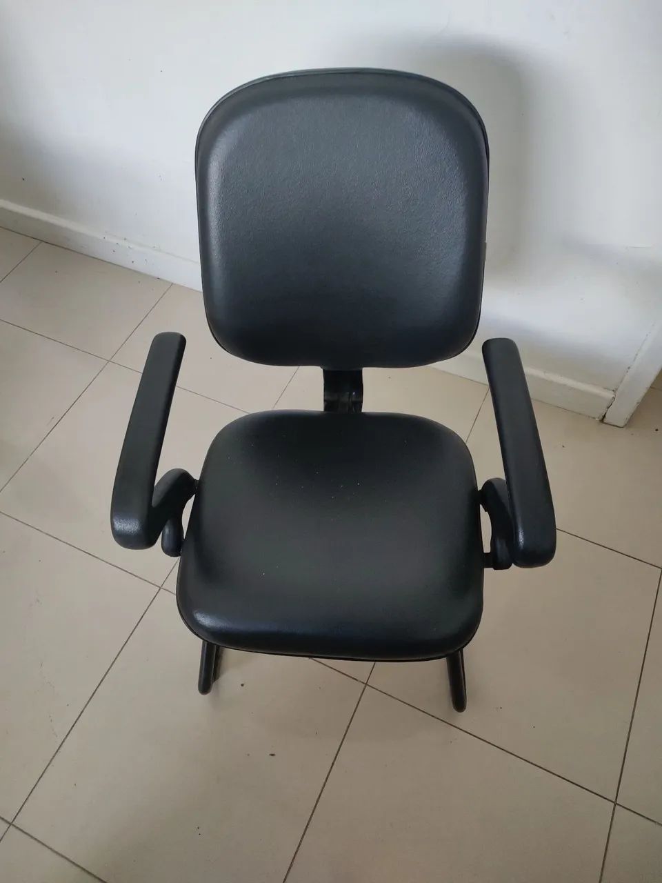 Cadeira de Escritório Preta