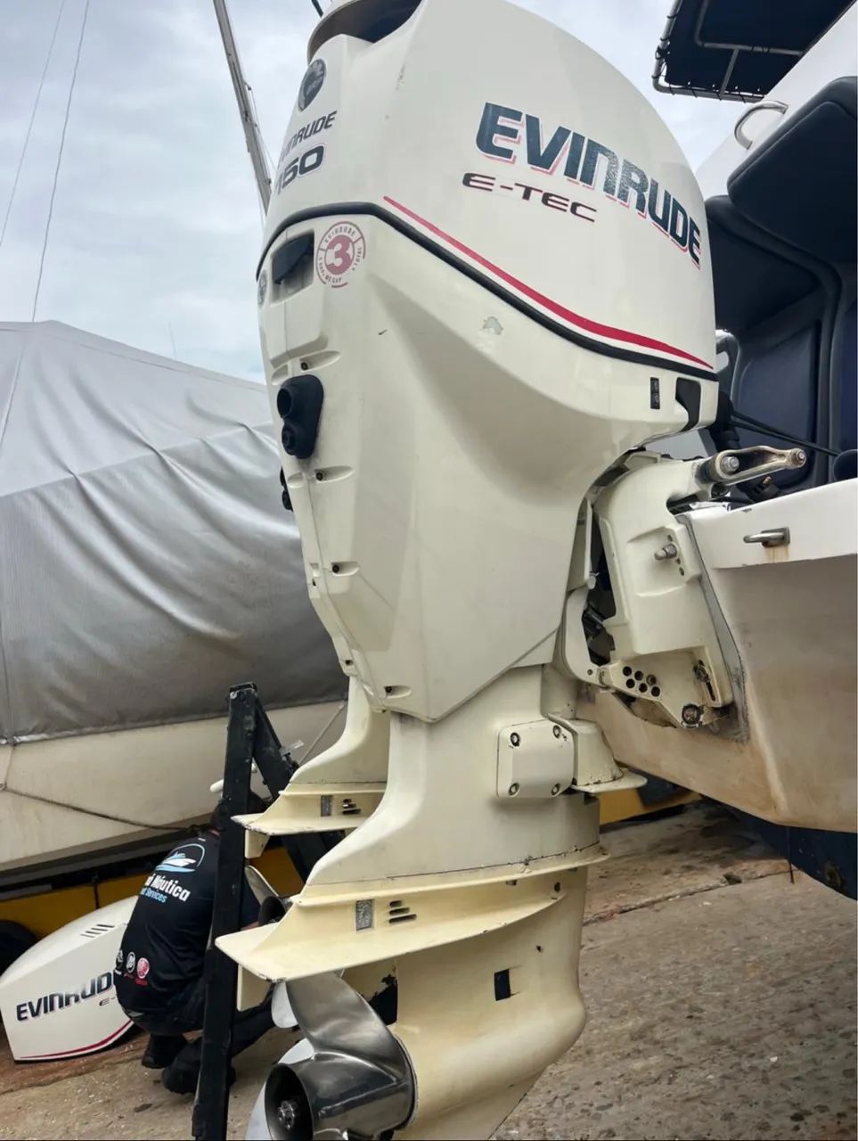 Vendo Parelha Motor de Popa Evenrude Etec 150hp 2007 - Foto 8