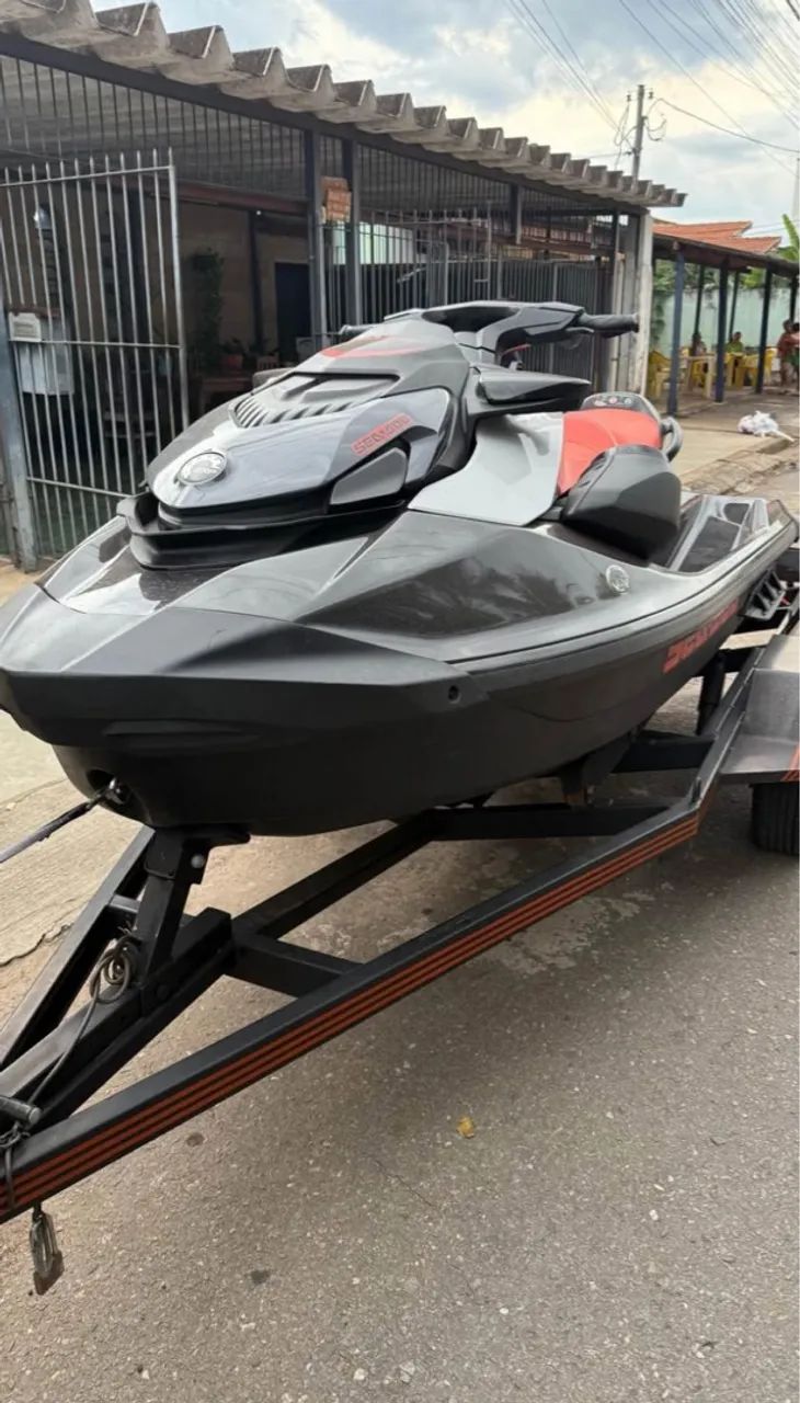 JET SKI SEA DOO GTI SE 170  - Foto 2