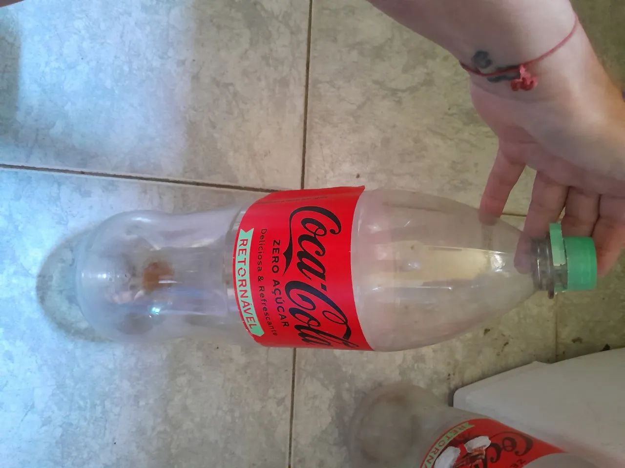 Garrafa de Coca Cola 2 litros Retornável 