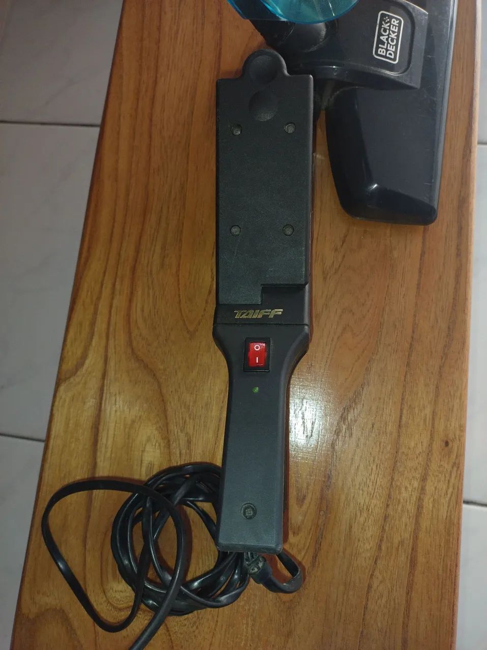 Aspirador de pó e prancha pra cabelo  - Foto 4