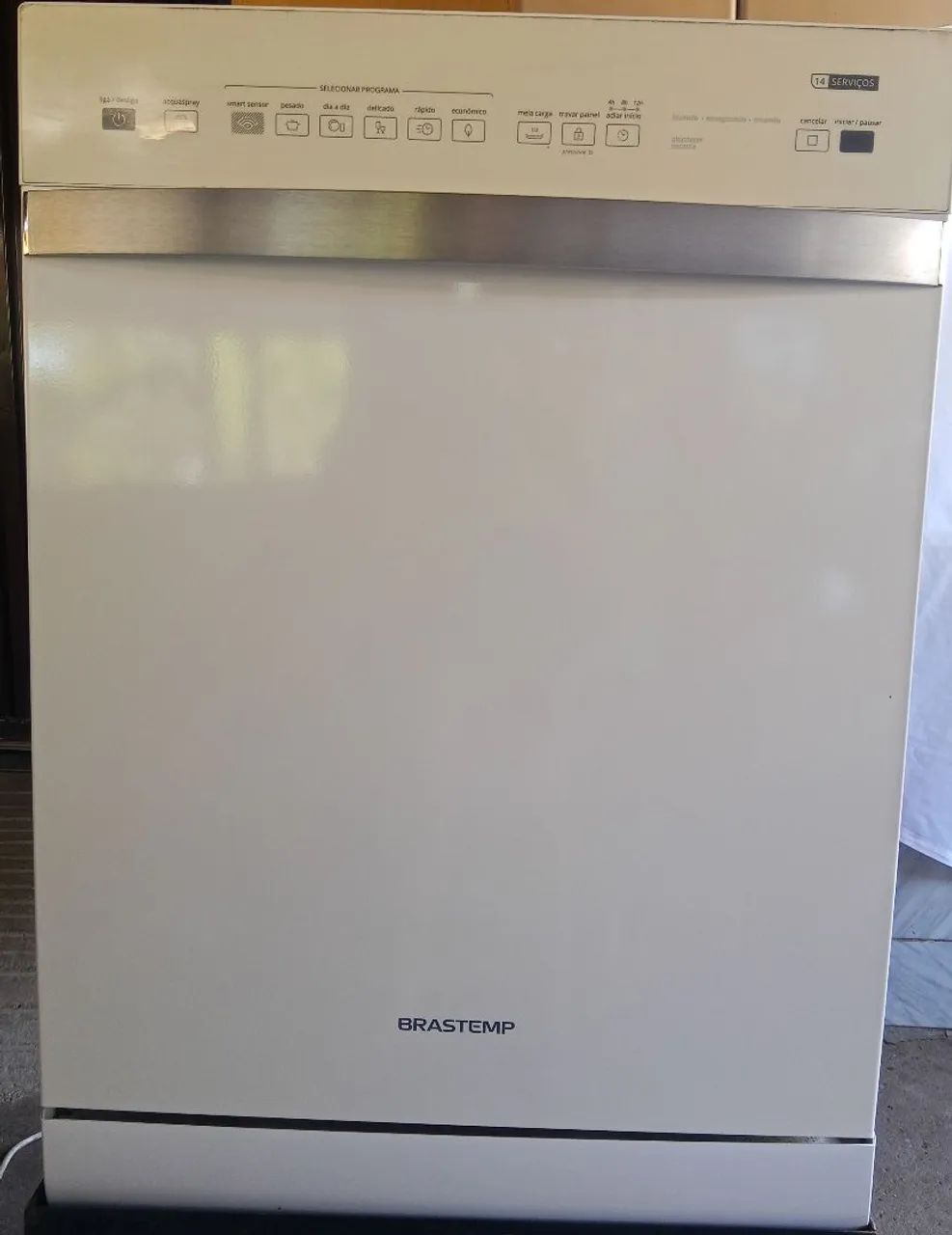 Lava louças 14 serviços 