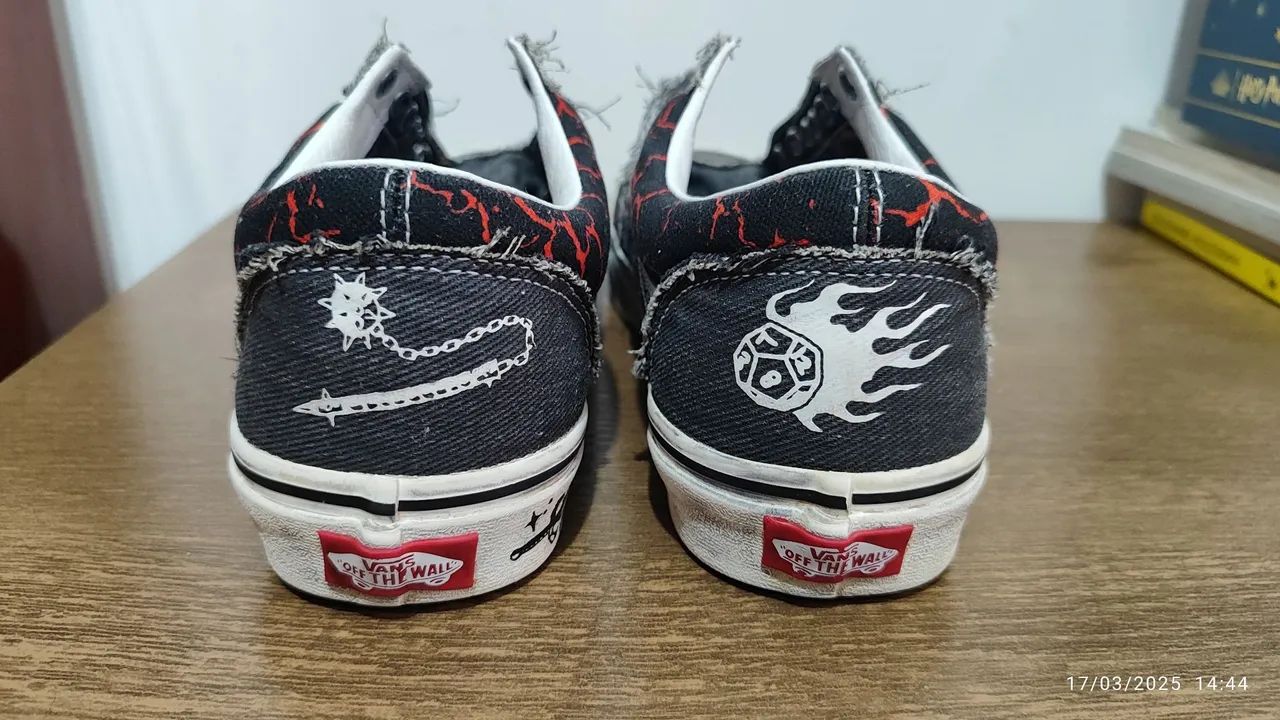 Vans x Stranger Things Hellfire Club - Edição Limitada - Tam 39 - Foto 2