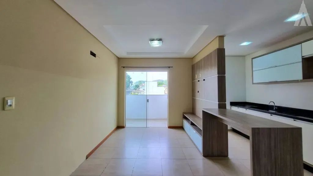 Apartamento com 2 quartos, 1 sendo suite, 1 bwc social, sala de estar / jantar, cozinha e  - Foto 4