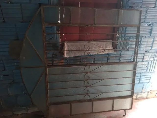 Porta e Janela pra desocupar espaço  - Foto 2