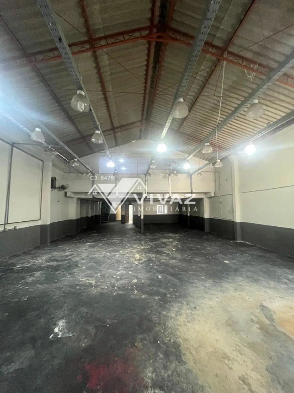 Excelente Galpão no Engenho de Dentro com 500m² Aproximadamente 