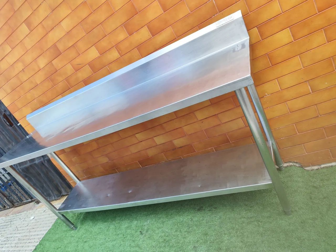 Mesa de aço inox  Macom para cozinha industrial - Foto 4