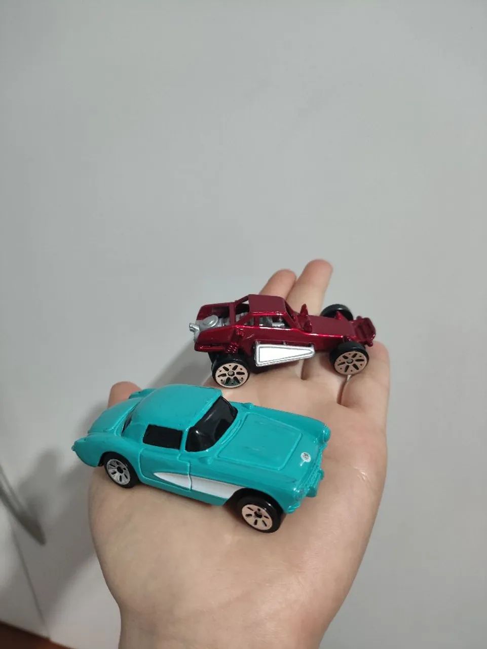 Brinquedo kit carrinhos Maisto diversos - Foto 4