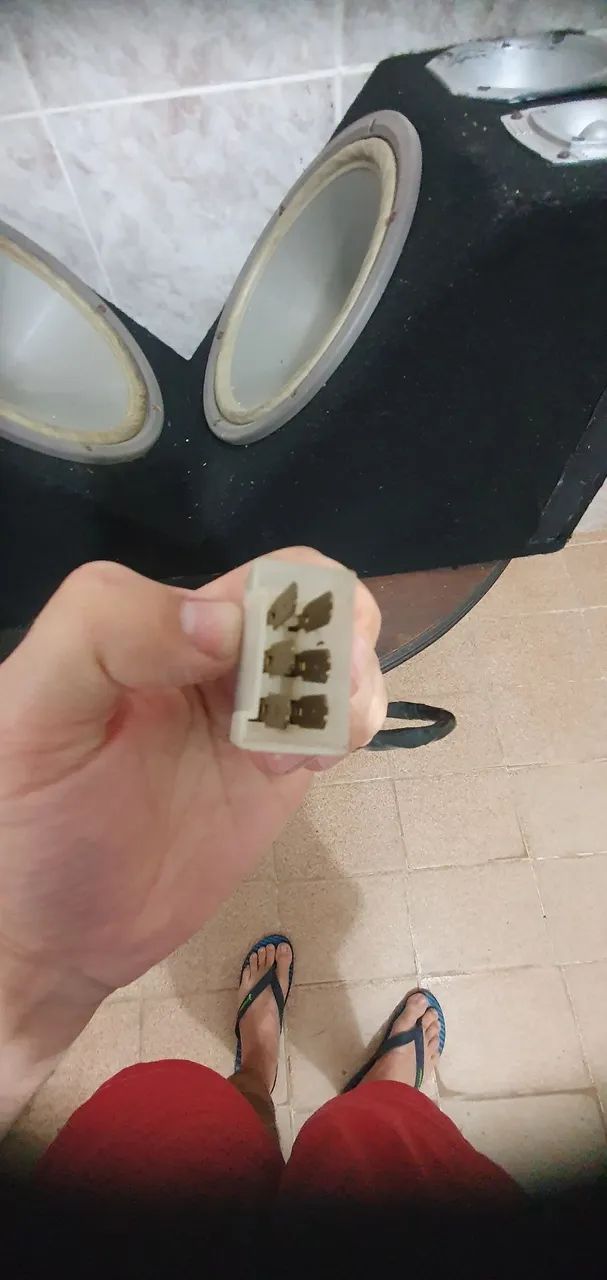 Vendo caixa de som automotiva  - Foto 3