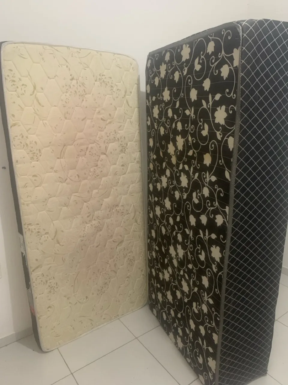 Cama box solteiro floral + colchão reconflex