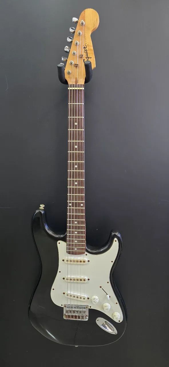 Guitarra Fender Squier Bullet Indonésia (aceito trocas