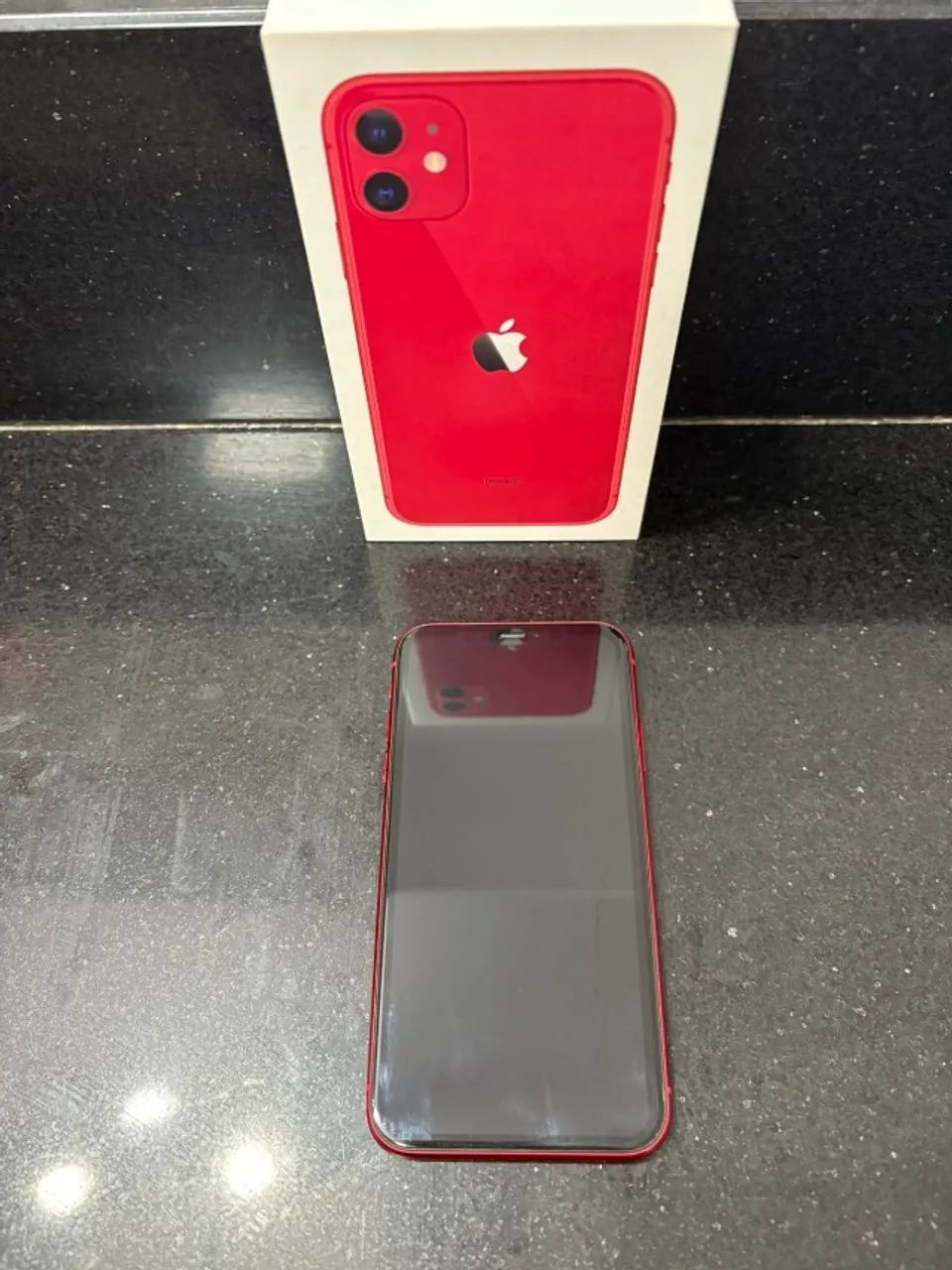 iPhone 11 - 128gb - Vermelho - Bateria 71% - Celulares e