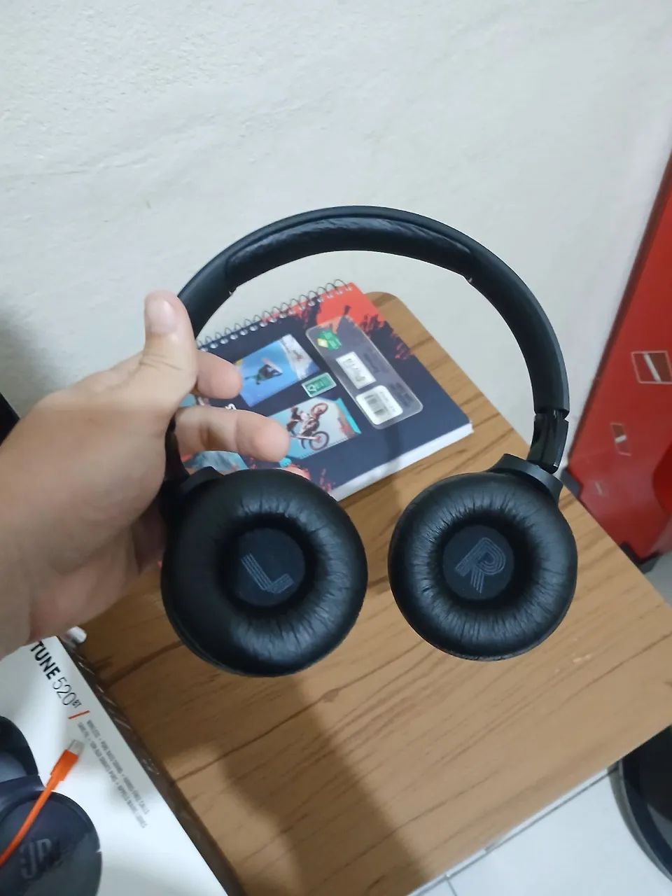 JBL TUNE 520BT - Fones de Ouvido Bluetooth com Som Potente - Foto 5