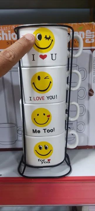 Conjunto de xícaras de café com frases divertidas