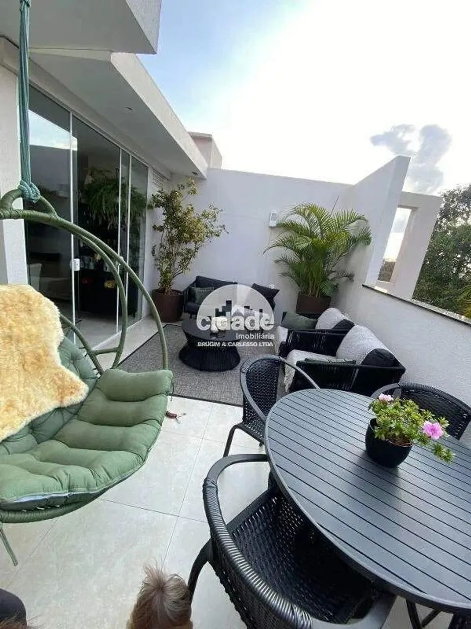 Lindíssimo Triplex em Localização Privilegiada- Centro- Cascavel-PR - Foto 3