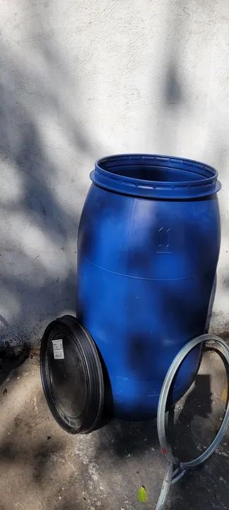 Bombonas de Plástico 170 Litros usada perfeito!  - Foto 3