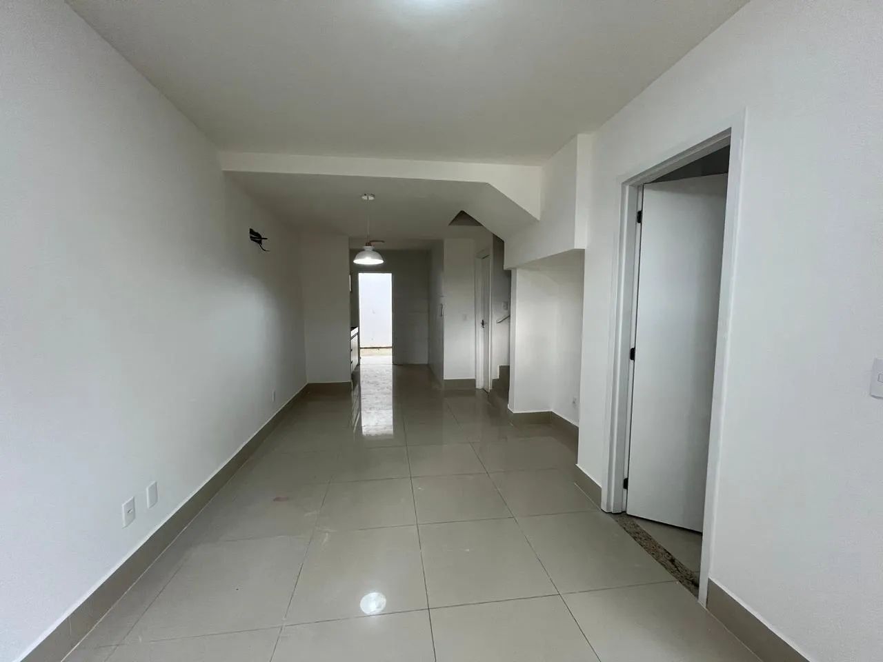 Imóvel para aluguel tem 77 metros quadrados com 3 quartos em Morros - Teresina - PI