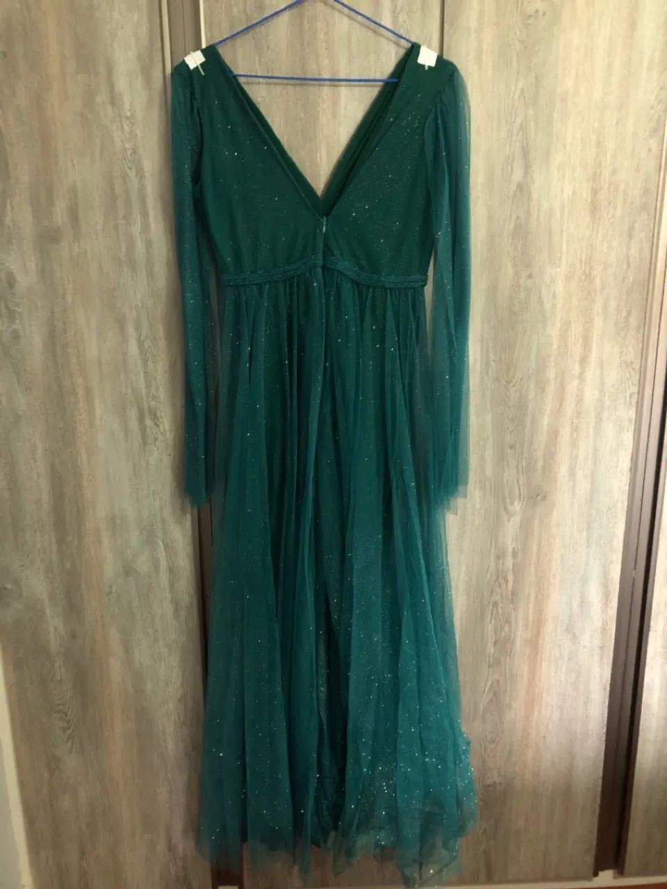Vestido longo verde com gliter  - Foto 2