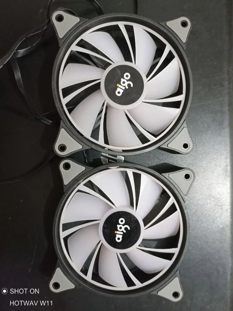 Conjunto de 5 Fans Aigo totalmente funcionando. - Foto 2