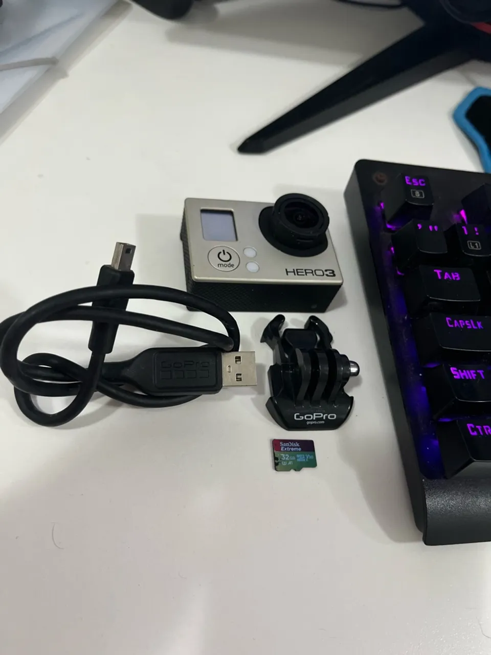 GoPro HERO3 + Acessórios