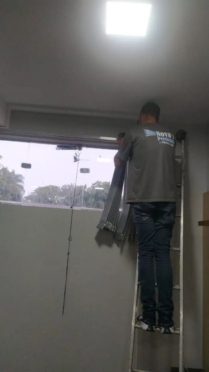 Conserto de Persianas e Venezianas