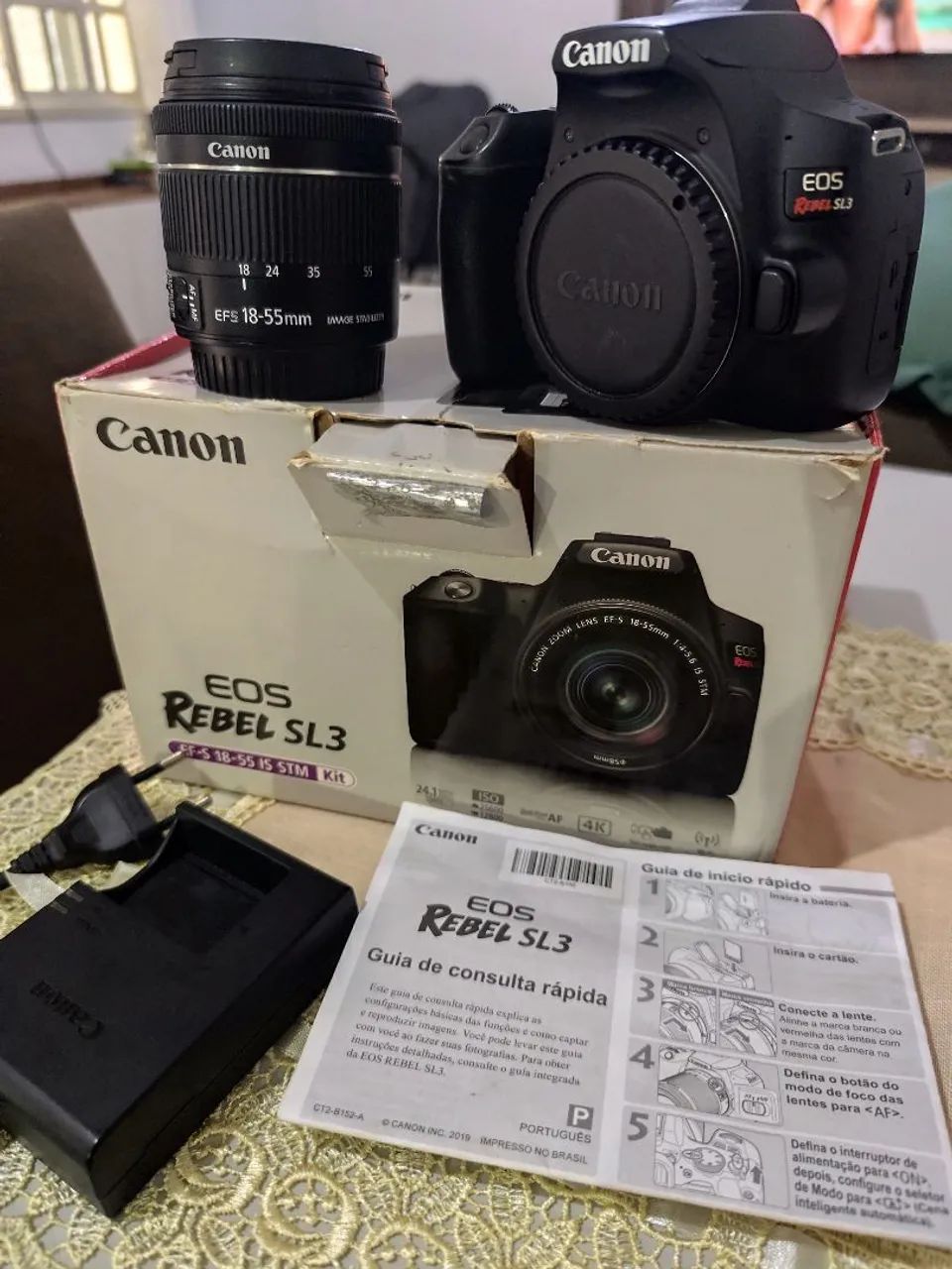 Canon EOS Rebel SL3 - Kit com Lente 18-55mm