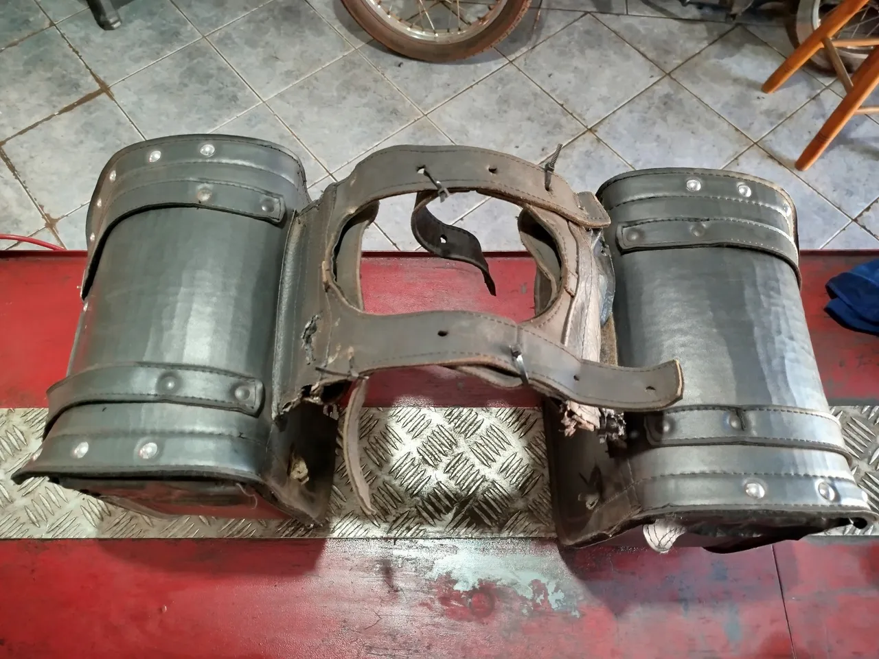 Alforjes de Couro para Motocicleta