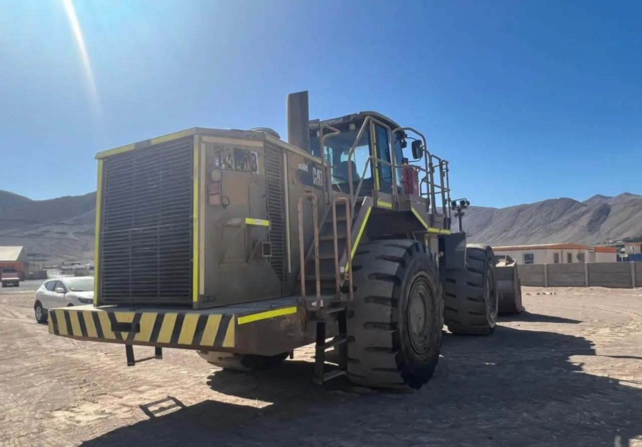 Pá Carregadeira Caterpillar 988H ano 2014 com 14.000 horas, no ES - Foto 3
