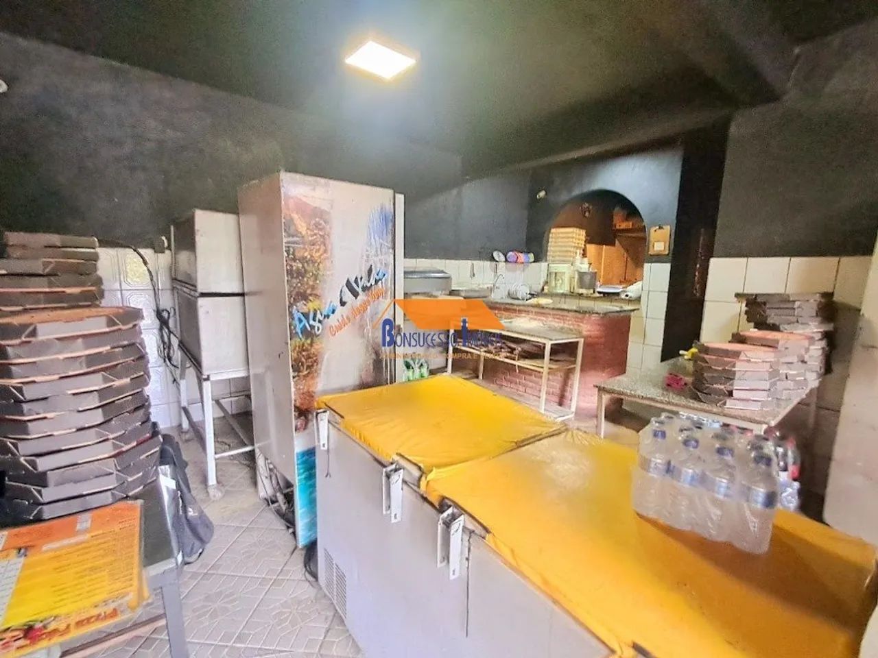 Predio comercial com 4 moradias com 2 lojas Bairro Tupi em Belo Horizonte - Foto 2