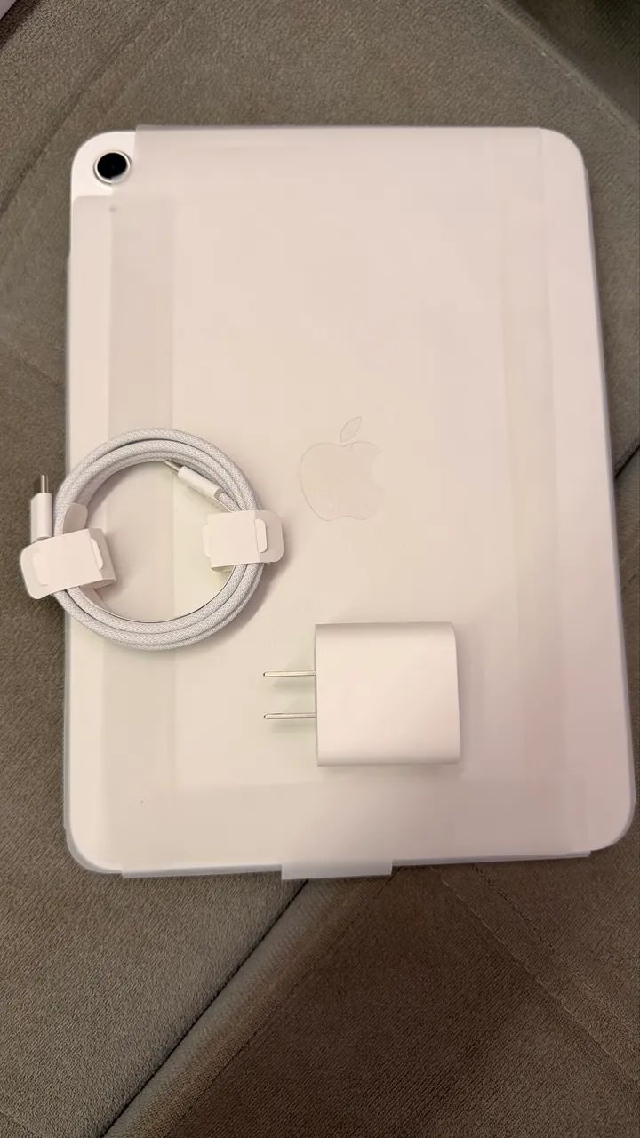 iPad 11 Silver 128GB