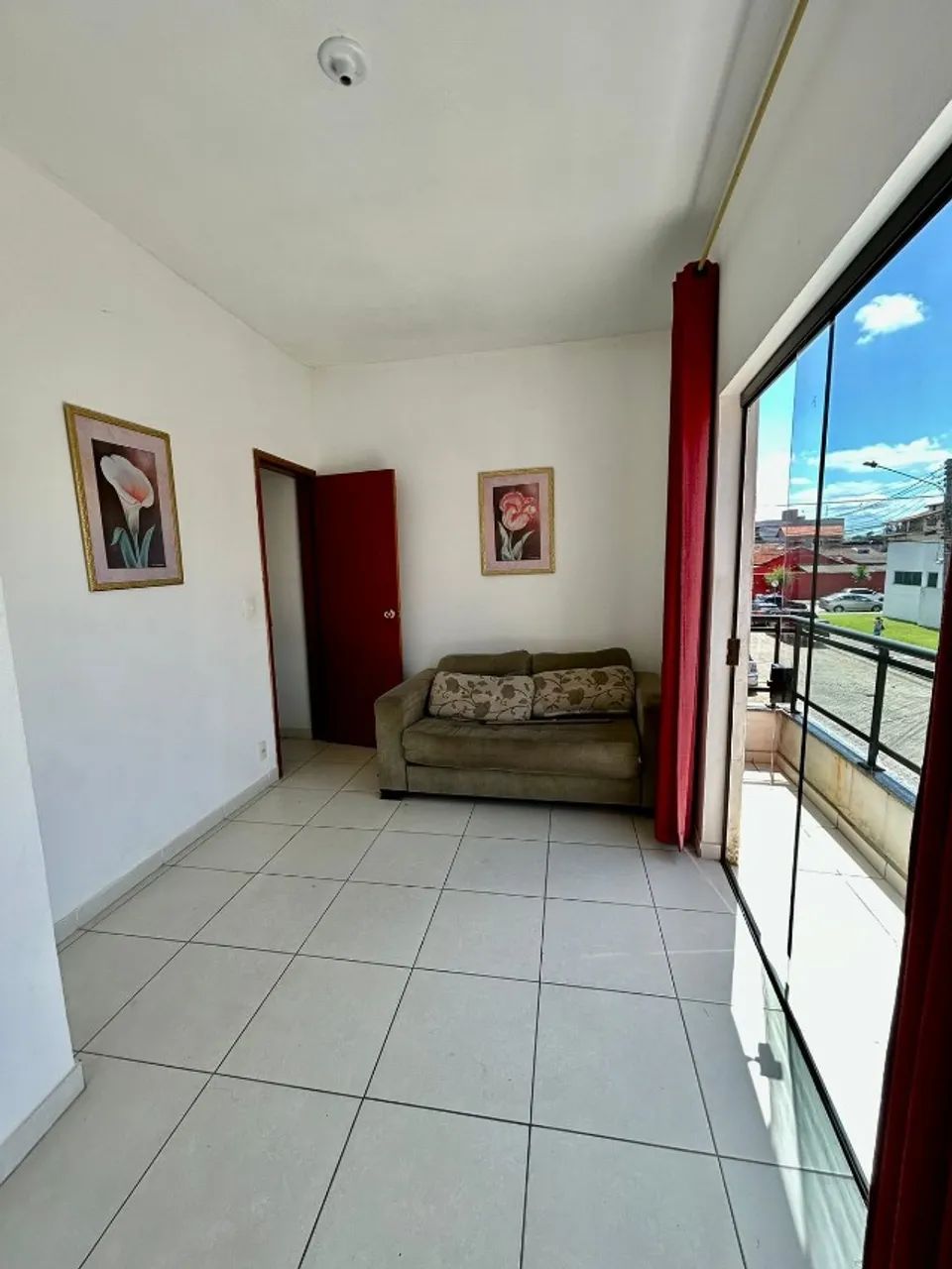 Apartamento Com 2 Quartos C Varanda sem Cond