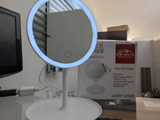 Espelho de maquiagem LED - Novo 