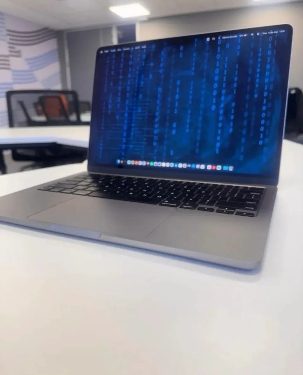 MacBook Air M2 16/512 - Foto 4