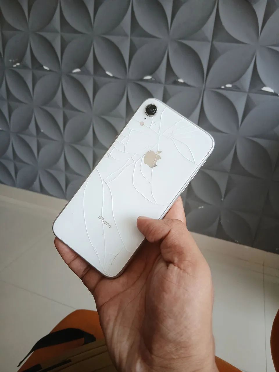 IPHONE  XR PERFEITO LINDO  TROCO  - Foto 3