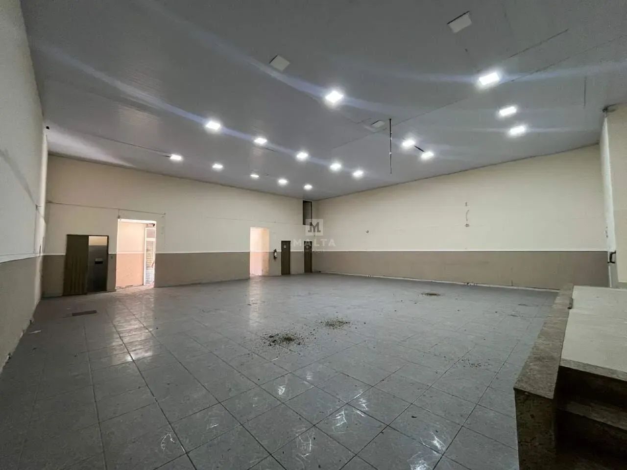 Galpão Comercial Amplo no Bairro Nova Granada  350m² - Foto 4
