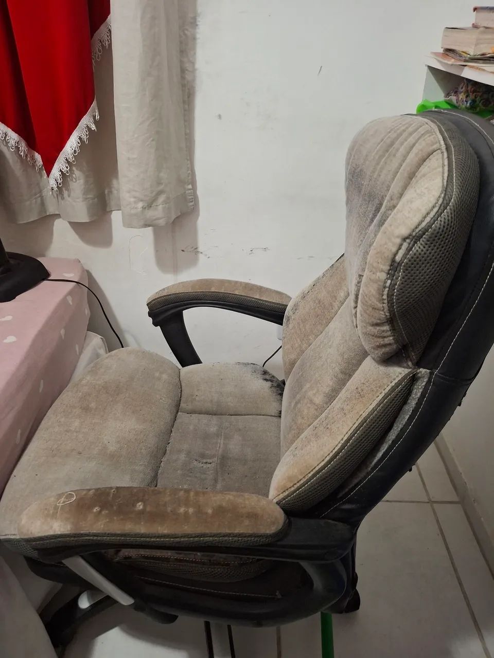 Cadeira de escritório - Foto 2