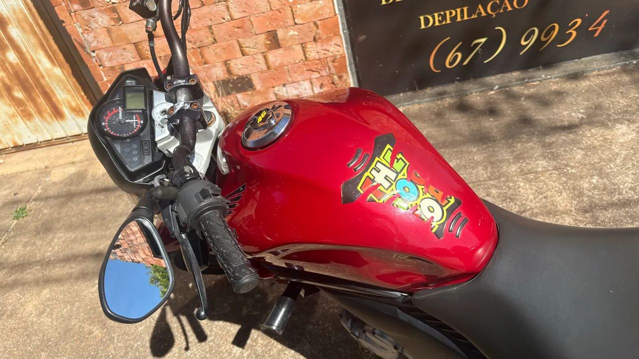 Vendo CB300 - Foto 2