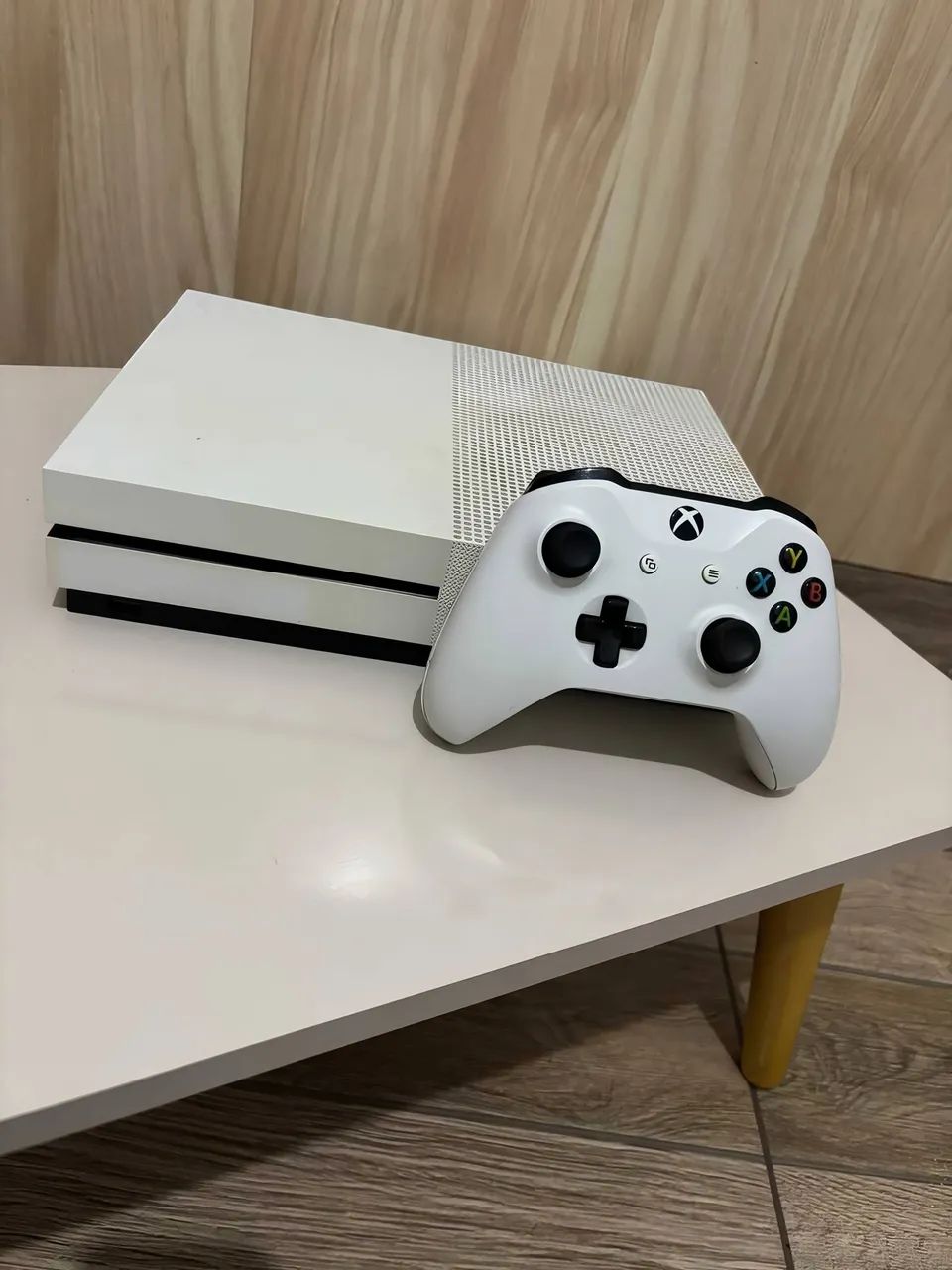 Xbox One s 1t,3 jogos ,  1 manete original  - Foto 5