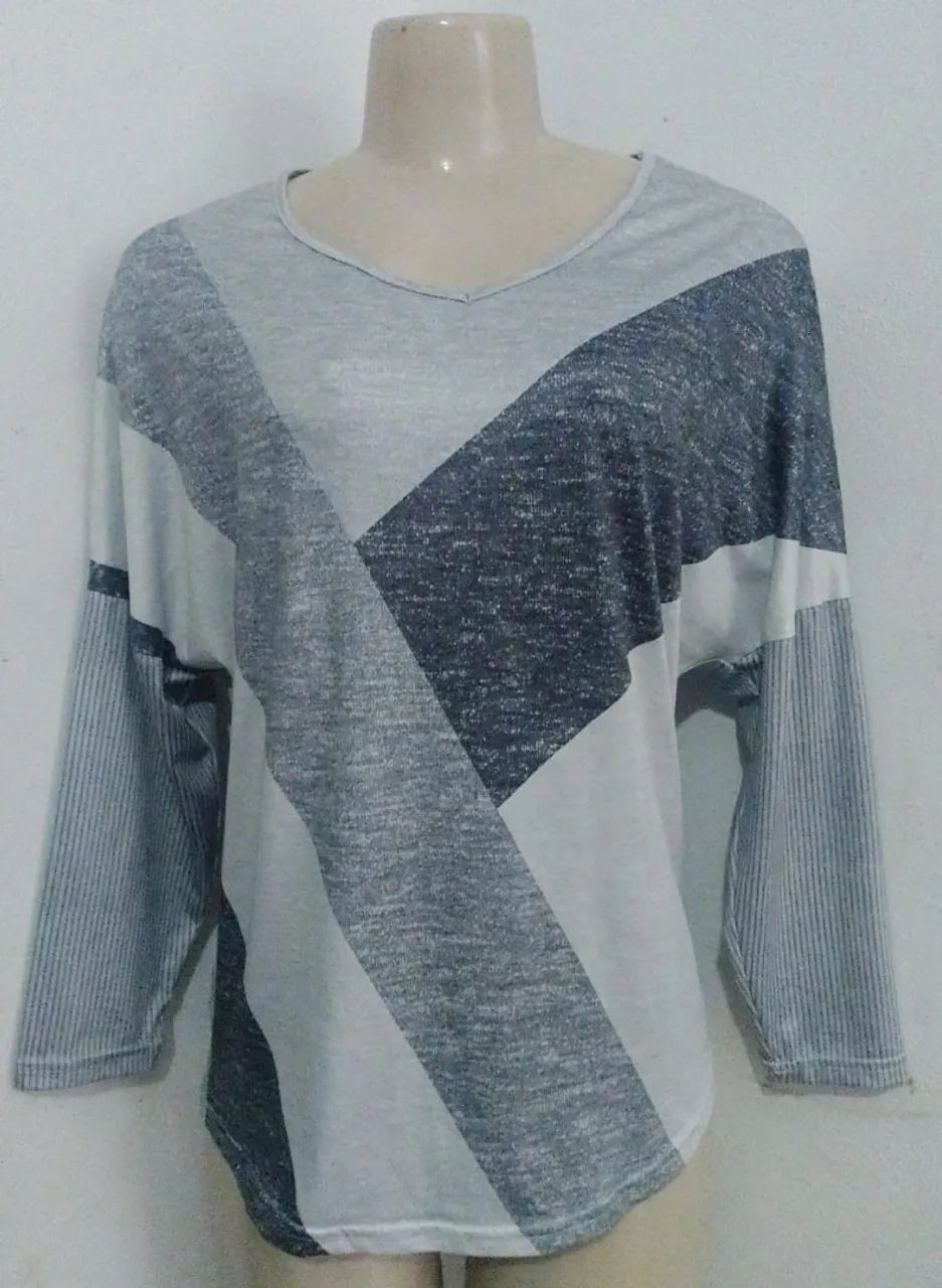 BLUSINHA COM MANGA 3/4 - Foto 2
